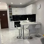 Elegancki W Sercu Warszawy *