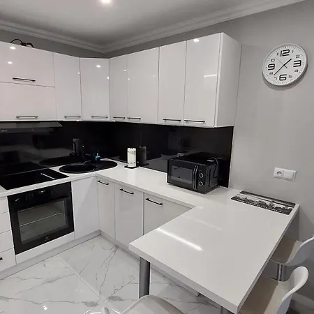 Elegancki W Sercu Warszawy Lägenhet *